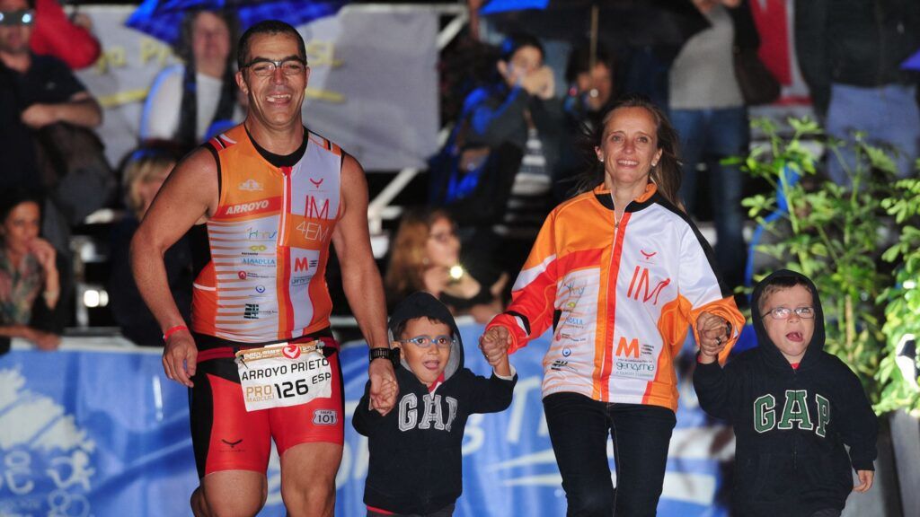 Ramón Arroyo y Gafas EOS: óptica deportiva graduada para triatlón

